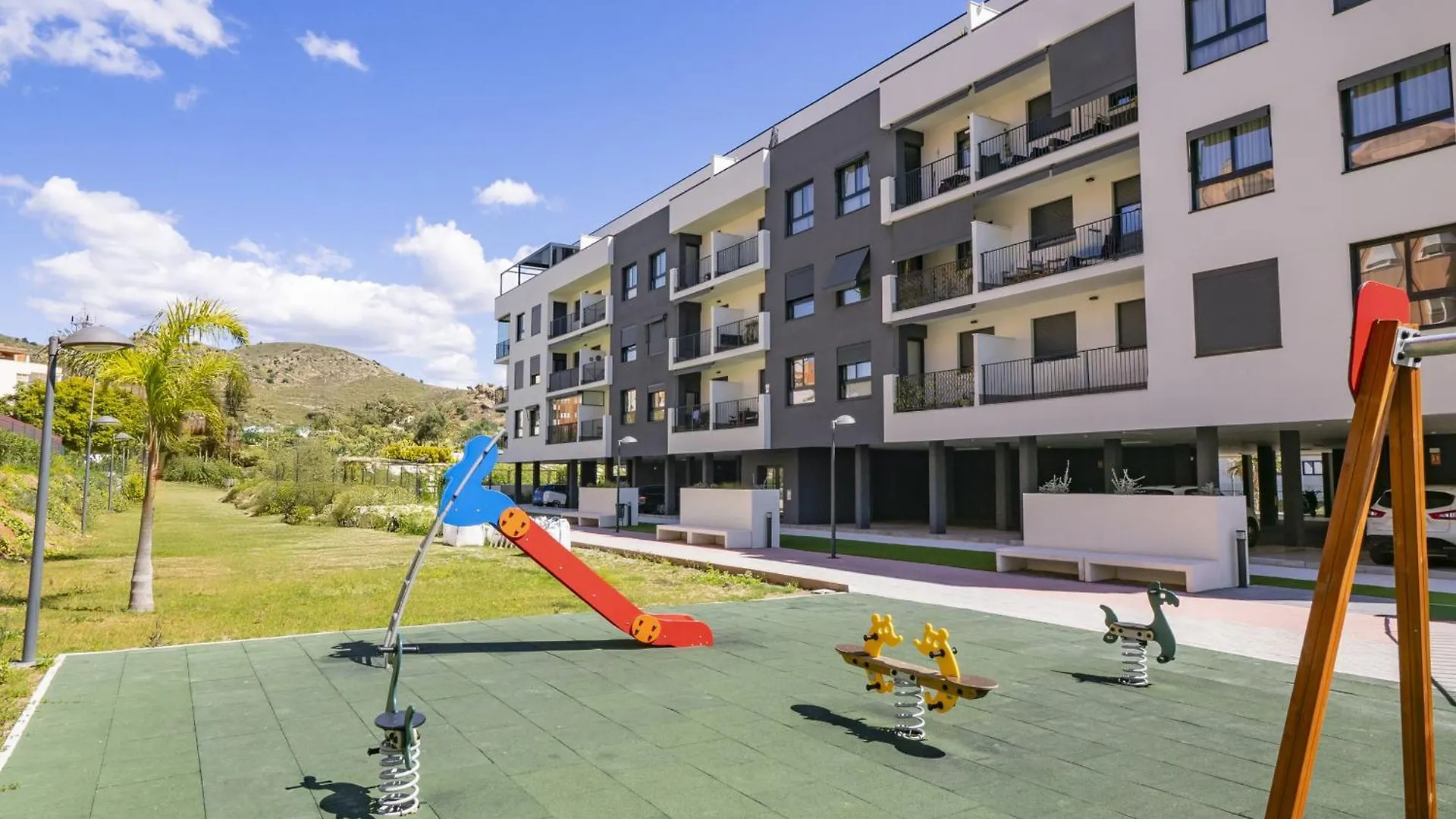 Cubo'S Andalucia Luxury Malaga Apartment İspanya