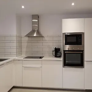  Apartment Canovas By The Bull Ring