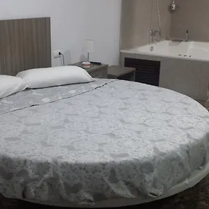 2* Pensión Jose Carlos